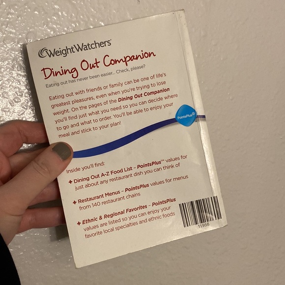 2010 WW Dining Out Companion - Picture 2 of 8